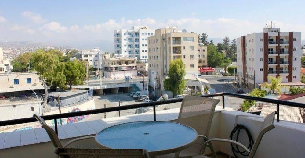 River Beach Apartments Limisso Esterno foto
